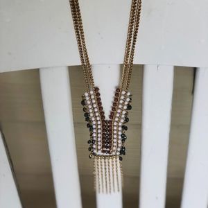 V Necklace